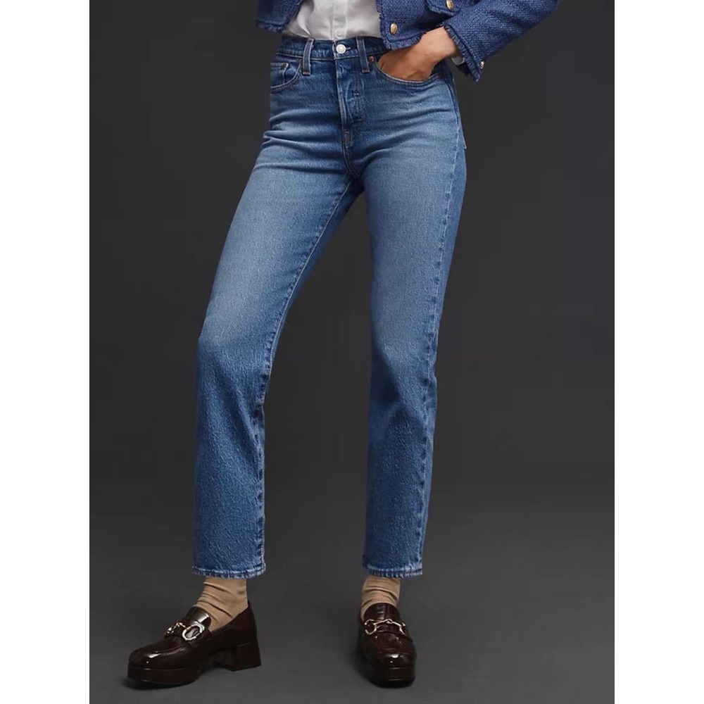 Levi’s Wedgie Straight High Rise Button Fly Jeans Size 29